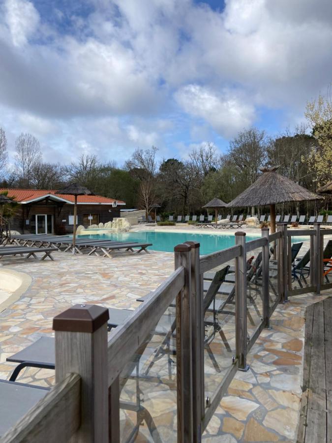Camping 5* - Biscarosse Lac - Mobilhome 2 Chambres - 4 Personnes Бискаррос Экстерьер фото